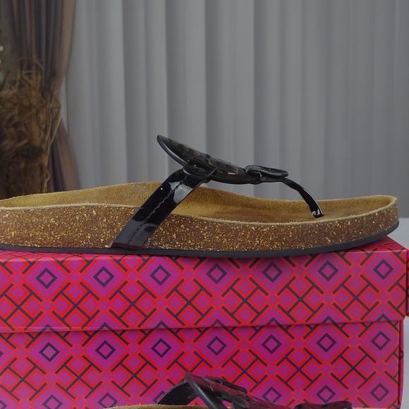 Tory Burch Women's Sandals. - Picture 5 of 16